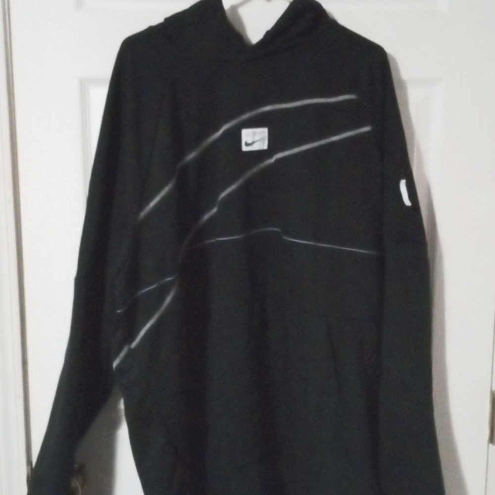 Nike pullover lightweight hoodie